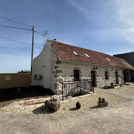 A Avec Et Parking - Fr-1-489-522 * Montaigu-le-Blin