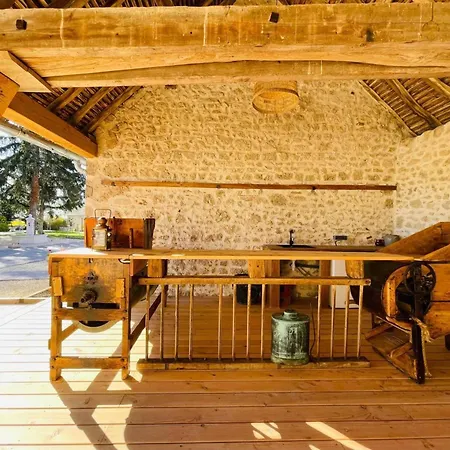 A Avec Et Parking - Fr-1-489-522 Semesterbostad